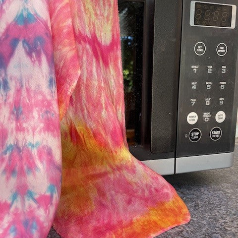 Microwave dyeing - Why use vinegar?